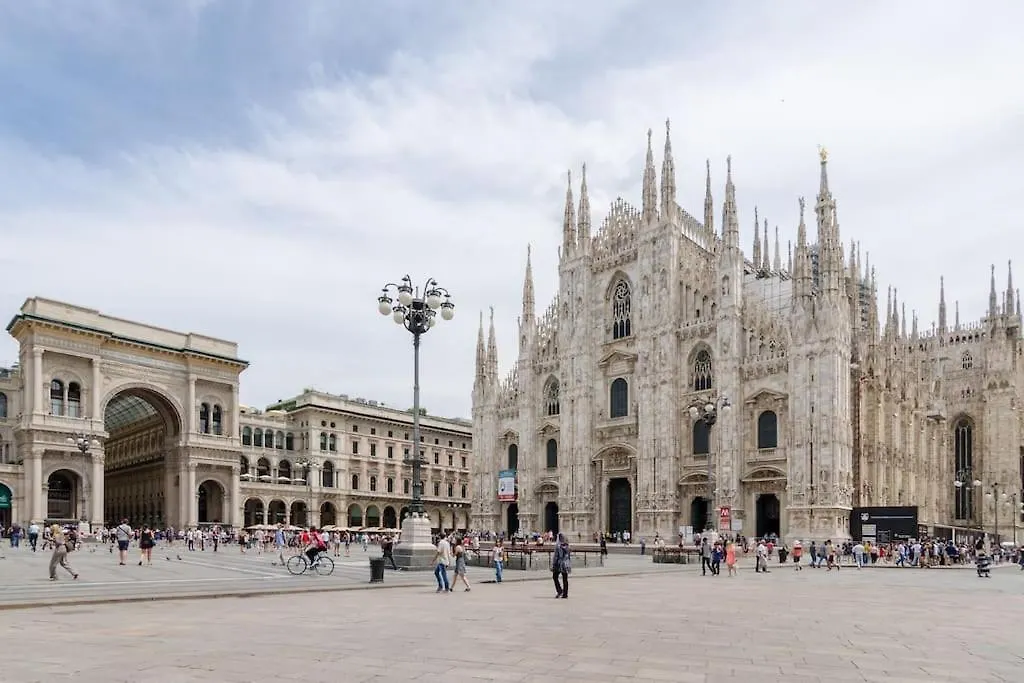 Apartament Stazione Centrale - Deposito Bagagli Gratuito Mediolan